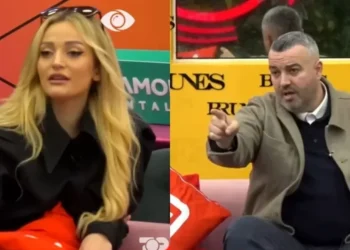 Video: Momente kur Selin godet Rogertin, banori klith nga dhimbja!