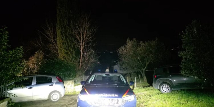 Vjedhje tragjike në Itali: Një shqiptar humb jetën pas rënies nga ballkoni, pas zhurmës së të shtënave.