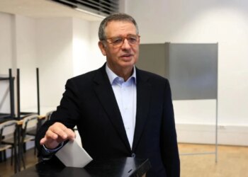 Zgjedhjet në Portugali: Antonio Seguro në rrugën për presidencë, me 64% të votave kundër kandidatit të ekstremit të djathtë.