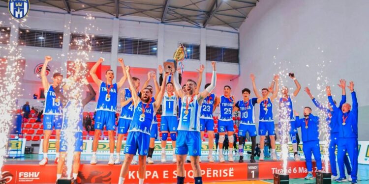 Tirana triumfon ndaj Partzanit dhe merr për herë të 10-të Kupën e Shqipërisë.