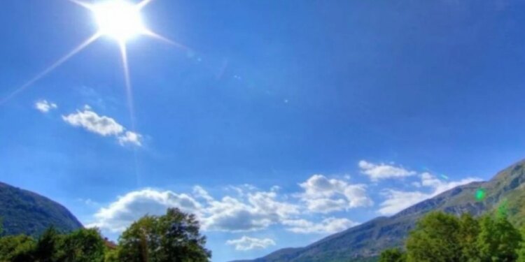 Me diell dhe temperatura të ngrohta, si parashikohet moti për sot