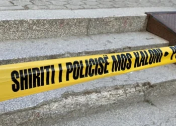 Person i plagosur lehtë pas të shtënave në Gjakovë