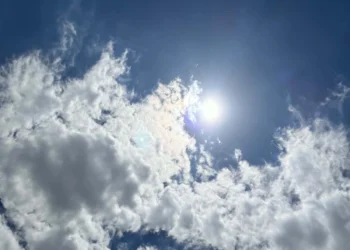 Moti i paqëndrueshëm sot, priten shirat dhe stuhi të izoluara.